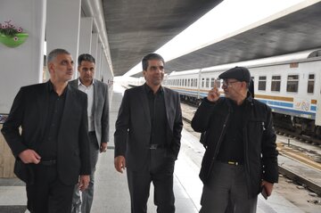 بازدید ریس اداره بازرسی از راه اهن و ترمینال اصفهان