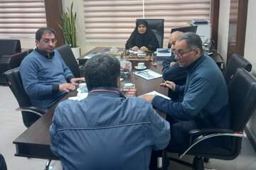 فرزانه صادق در نشست وزیر راه و شهرسازی با معاونان حمل‌ونقل