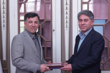 دریس و شکیبی نسب