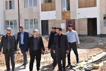 نظارت مدیرکل راه و شهرسازی استان سمنان بر روند ساخت پروژه های نهضت ملی مسکن در جنگ رمضان