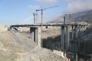 ببینید | بازدید وزیر راه و شهرسازی از محل بمباران بزرگ‌ترین پل اکسترادوز غرب آسیا در کرج