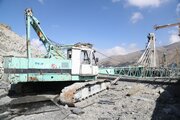 ببینید | بازدید وزیر راه و شهرسازی از محل بمباران بزرگ‌ترین پل اکسترادوز غرب آسیا در کرج
