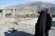 ببینید | بازدید وزیر راه و شهرسازی از محل بمباران بزرگ‌ترین پل اکسترادوز غرب آسیا در کرج