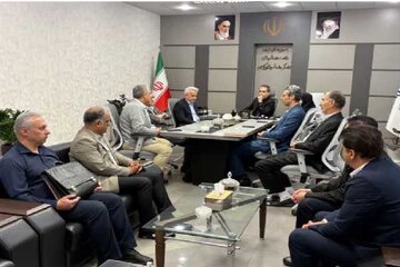 نشست مدیرکل کل بااعضای کانون کاردانها