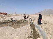 ببینید| تلاش های بی وقفه برای تکمیل عملیات آماده سازی طرح نهضت ملی مسکن شهرستان مهرستان در جنوب شرق سیستان و بلوچستان در دوران جنگ