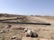 ببینید| تلاش های بی وقفه برای تکمیل عملیات آماده سازی طرح نهضت ملی مسکن شهرستان مهرستان در جنوب شرق سیستان و بلوچستان در دوران جنگ