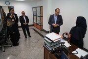 ببینید | بازدید معاون توسعه مدیریت و منابع وزارت راه و شهرسازی از همکاران مرکز نوسازی و منابع انسانی به مناسبت روز منابع انسانی