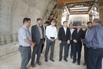 ببینید| بازدید استاندار بوشهر از پروژه محور دالکی - کنارتخته قطعه الف