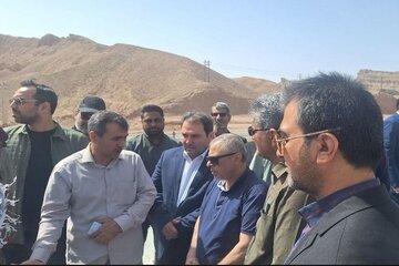 ببینید|بازدید رئیس دفتر بازرسی ریاست‌جمهوری از مراحل نهایی ساخت پل حرمک سیستان