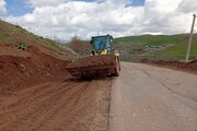 ببینید| تعریض شانه، شانه سازی و تراکم شانه، رفع اختلاف سطح جاده با شانه مسیر بازان