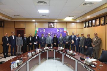 دکتر عارف