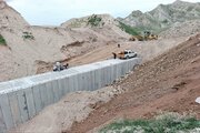 ببینید| احداث پل در مسیر جایگزین با هدف تأمین ایمنی تردد و رفاه حال کاربران جاده‌ای