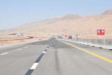 در گذر زمان/ مراحل ساخت و تکمیل 36 کیلومتر از آزادراه حرم تا حرم در محدوده استان سمنان