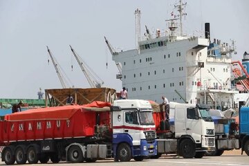 ترانزیت بیش از ۸۴ هزار تن کالا از مرزهای چابهار و ریمدان در جنوب سیستان و بلوچستان