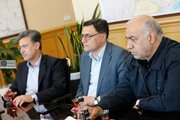ببینید| دیدار مهندس بازوند معاون وزیر راه و شهرسازی و مدیرعامل شرکت ساخت و توسعه با دکتر رضایی کوچی، رییس کمیسیون عمران مجلس شورای اسلامی و دکتر فروردین، نماینده مردم شهرستان‌های فیروزآباد، قیر و کارزین و فراشبند در مجلس شورای اسلامی با هدف بررسی آخرین وضعیت اجرایی پروژه‌های حوزه انتخابیه