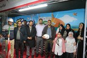 ایستاده برای وطن، متحد با ولایت