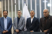 ببینید |  دیدار مدیرعامل شرکت ساخت و توسعه زیربناهای حمل‌ونقل کشور با فرماندار شهرستان خواف