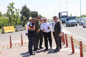 ببینید|بازدید میدانی مدیرکل راهداری و حمل و نقل جاده‌ای و رییس پلیس راه استان البرز از رمپ های ورودی و خروجی آزاد راه تهران کرج قزوین