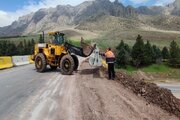 ببینید| عملیات ایمن سازی قوس پر تصادف پل روگذر سه راهی بیاشوش_شهرستان روانسر