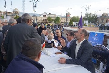 میز ارتباطات مردمی