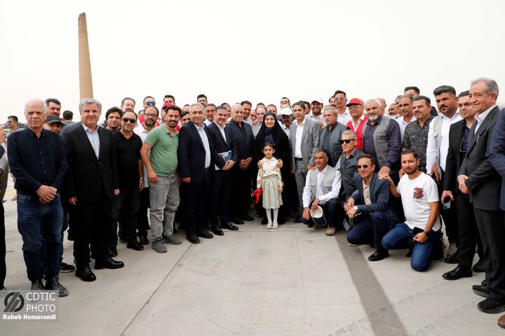 ببینید | افتتاح ۱۲ کیلومتر از آزادراه کمربندی غربی قم و آغاز احداث ۶۶ کیلومتر از قم-سلفچگان-راهجرد