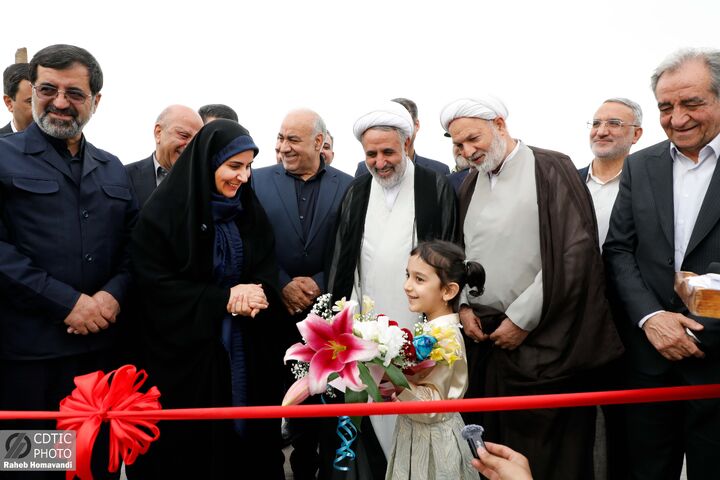 ببینید | افتتاح ۱۲ کیلومتر از آزادراه کمربندی غربی قم و آغاز احداث ۶۶ کیلومتر از قم-سلفچگان-راهجرد