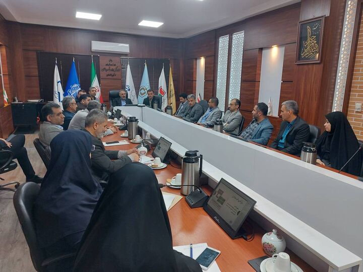جلسه فواد مازندران