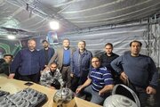 گزارش تصویری //تداوم خدمات رسانی خادمین موکب مردمی با عنوان موکب مقاومت اداره کل راهداری و حمل و نقل جاده ای آذربایجان غربی به مردم انقلابی ارومیه