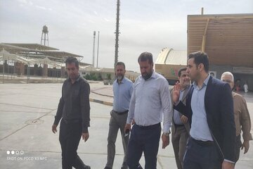بازدید یزدان خسروی سرپرست اداره کل راهداری و حمل‌ و‌ نقل جاده‌ای خوزستان از پایانه مرزی شلمچه