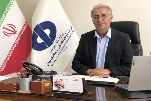 سید عیسی لاهوتی مدیر آزمایشگاه فنی و مکانیک خاک استان یزد