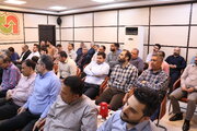 دیدار صمیمانه یزدان خسروی سرپرست اداره کل راهداری و حمل و نقل جاده ای خوزستان با همکاران شاغل در معاونت های فنی و راه های روستایی، توسعه مدیریت و منابع و حوزه مدیریت