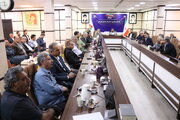 نشست صمیمانه سرپرست اداره کل راهداری و حمل و نقل جاده ای با روسای انجمن های صنفی و شرکت های حمل و نقل کالا و مسافر استان