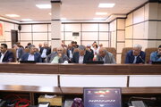 نشست صمیمانه سرپرست اداره کل راهداری و حمل و نقل جاده ای با روسای انجمن های صنفی و شرکت های حمل و نقل کالا و مسافر استان
