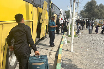 خانواده شهدای میناب