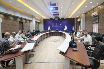 جلسه شورای راهبری شهر خورموج در بوشهر