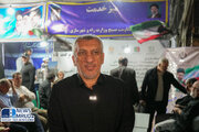 ببینید | برپایی میز خدمت مرکز مقاومت بسیج وزارت راه و شهرسازی و بنیاد مسکن انقلاب اسلامی در میادین اصلی شهر تهران