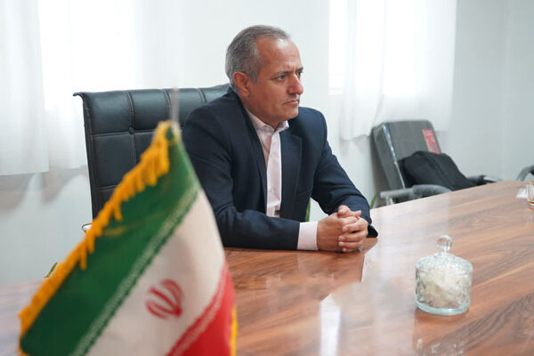ببینید : بازدید میدانی محبوب حیدری مدیرکل راه و شهرسازی استان اردبیل از پروژه‌های طرح نهضت ملی مسکن، بازآفرینی شهری و جوانی جمعیت شهرستان مشکین‌شهر