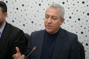 جلسه بررسی طرح‌های راه و شهرسازی در شهرستان سردشت
