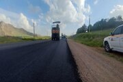 ببینید| تداوم عملیات روکش آسفالت ابتدای محور روانسر - کامیاران به طول ۱ کیلومتر