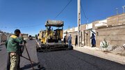 عملیات آسفالت ریزی خیابان های فاز اول خانه های یک طبقه جایگزین مسکن مهر ناایمن سمنان