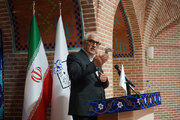 ببینید : نشست اعضای جامعه اسلامی اصناف و بازاریان و مهندسان معماری و شهرسازی در اردبیل با موضوع تهیه طرح جامع شهر اردبیل