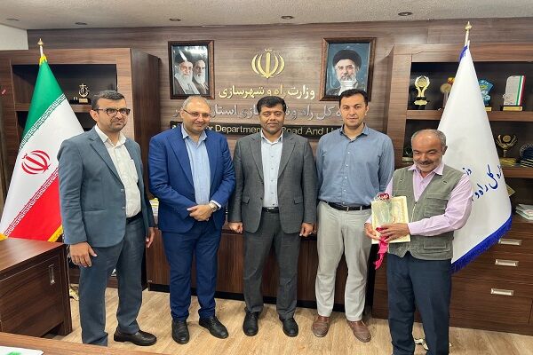 تجلیل از کارکنان روابط عمومی بوشهر