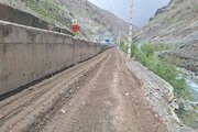 ببینید|عملیات زیرسازی محور روستایی لانیز جهت اجرای عملیات آسفالت  محور کرج  کندوان