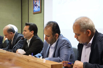 ببینید | عزم جدی برای حل چالش‌های عمرانی خلیل‌آباد در جلسه شورای مسکن این شهرستان در خراسان رضوی