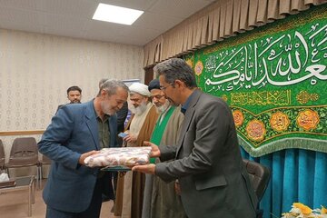 ملاقات مردمی