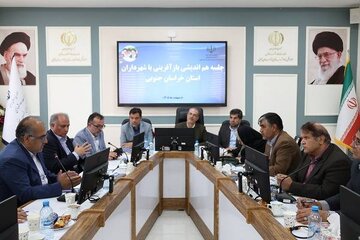 دیدار گلپایگانی با شهرداران بیرجند