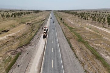 ویدیو| پایان عملیات تعریض و بهسازی ۵ کیلومتر از مقطع حادثه‌خیز محور مهران-دهلران