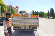 ببینید| نصب برچسب شبرنگ بر روی ناوگان حمل و نقل باری و ادوات کشاورزی جهت افزایش ایمنی شهرستان صحنه