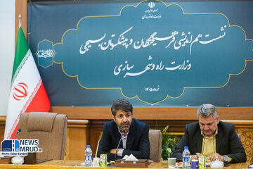 ببینید| نشست هم اندیشی فرهیختگان و پیشکسوتان بسیجی وزارت راه و شهرسازی