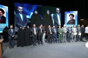 مراسم واگذاری زمین رایگان به خانوارهای متقاضی طرح جوانی جمعیت استان آذربایجان‌غربی